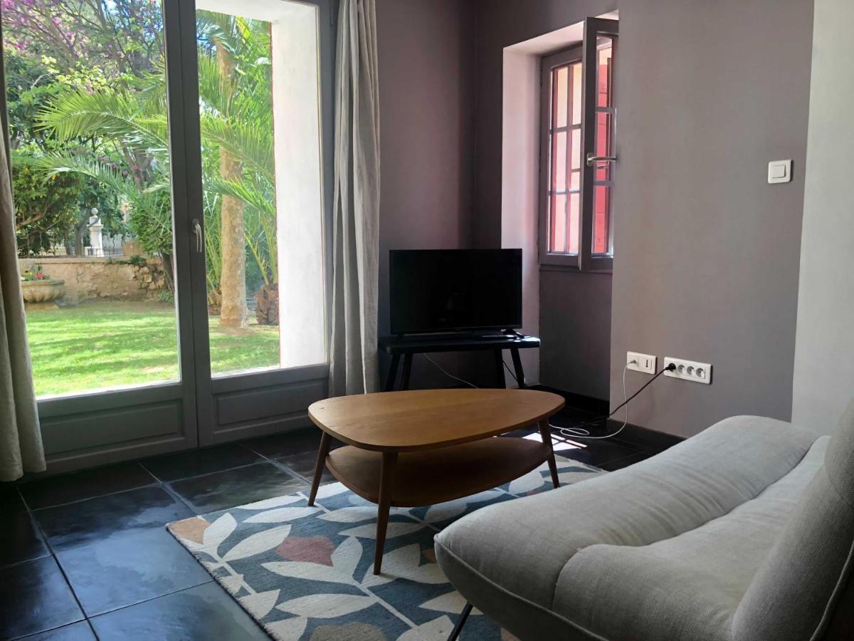 B&B Villa Roumanille Aix-en-Provence Exteriör bild