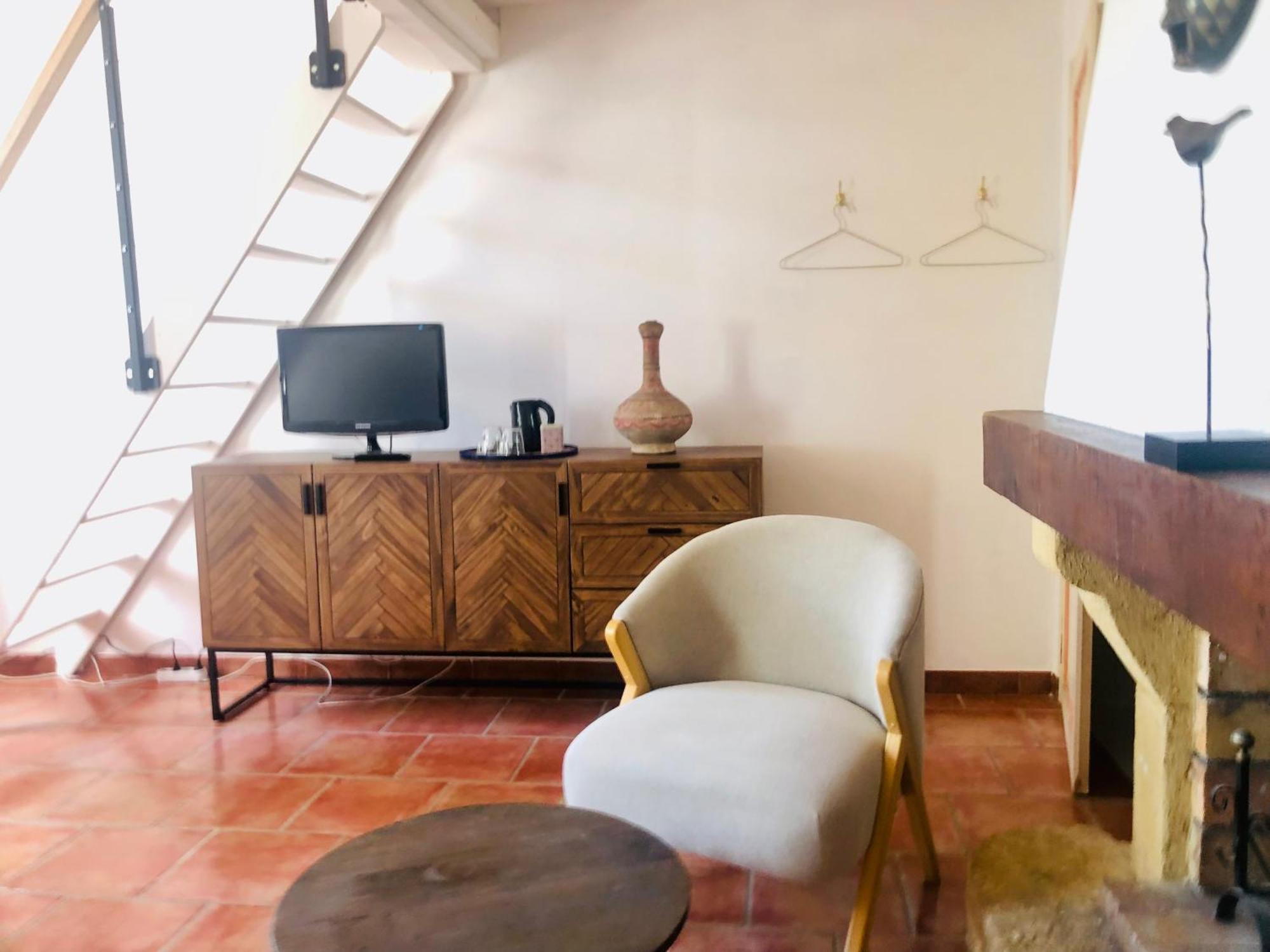 B&B Villa Roumanille Aix-en-Provence Rum bild