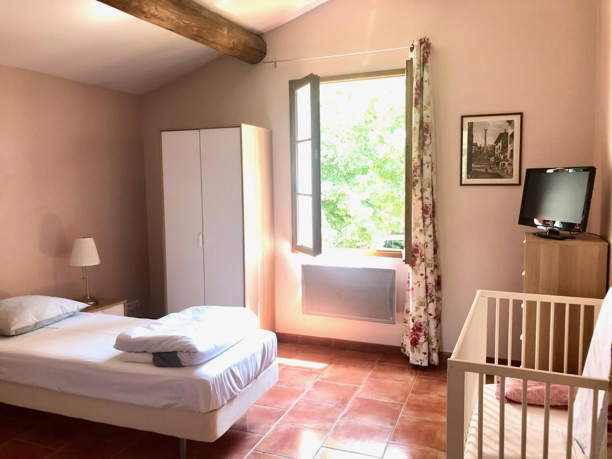 B&B Villa Roumanille Aix-en-Provence Rum bild